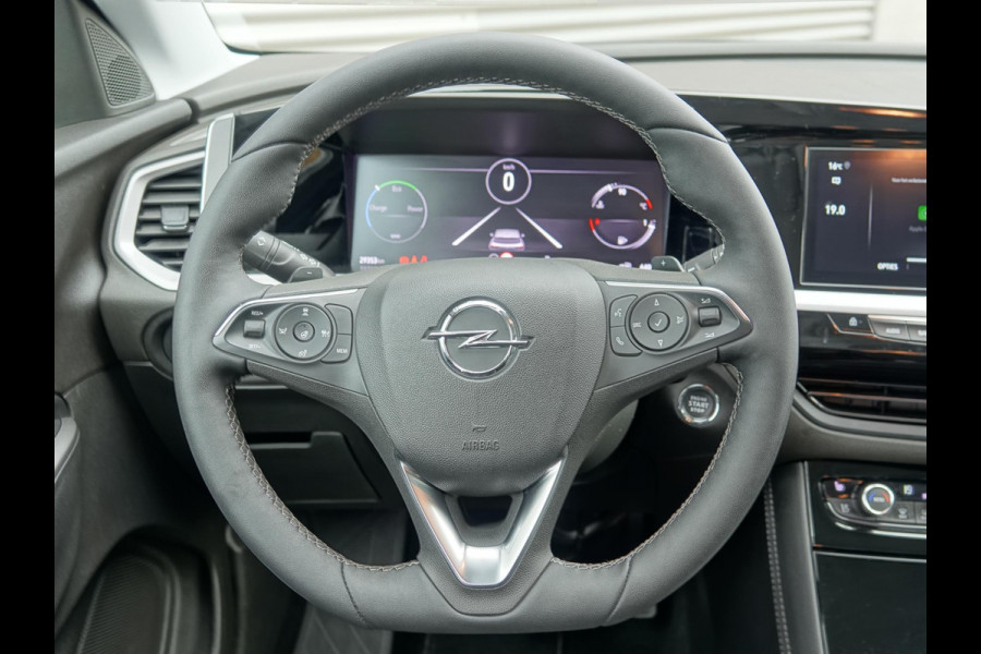 Opel Grandland 1.2 Turbo Hybrid GS Leder interieur