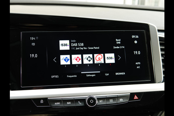 Opel Grandland 1.2 Turbo Hybrid GS Leder interieur