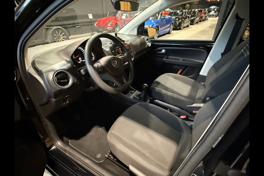 Volkswagen up! 1.0 Move Up. DAB+.Bleutooth. Airco. 5 Drs. NAP.