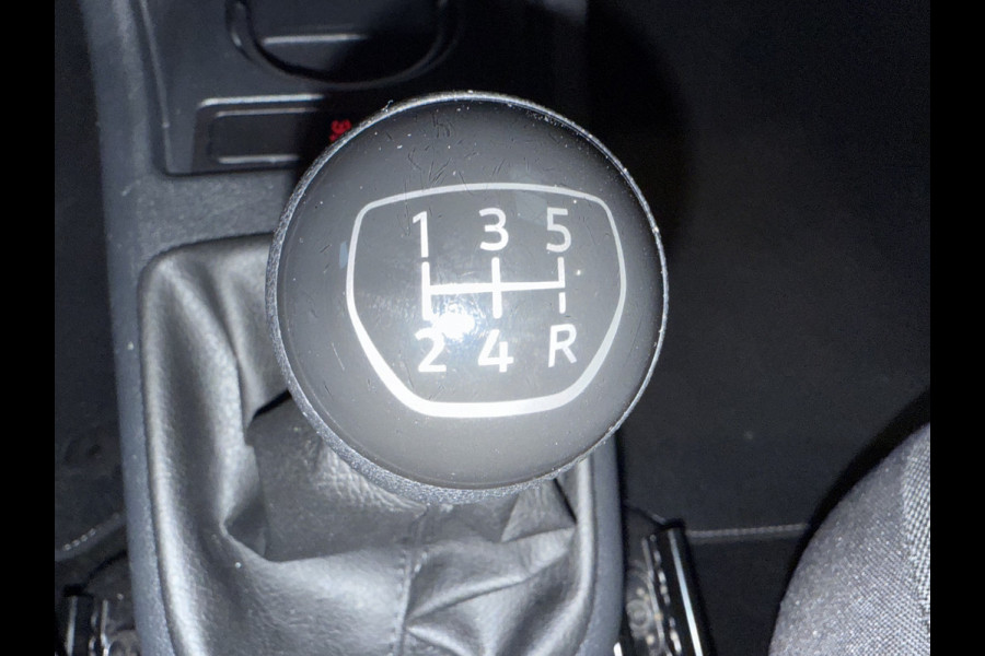 Volkswagen up! 1.0 Move Up. DAB+.Bleutooth. Airco. 5 Drs. NAP.