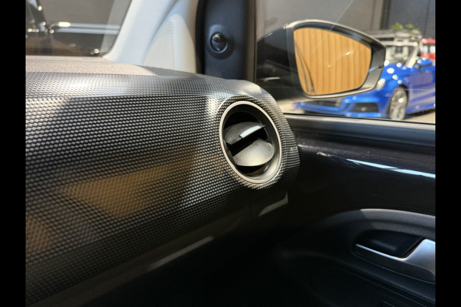 Volkswagen up! 1.0 Move Up. DAB+.Bleutooth. Airco. 5 Drs. NAP.