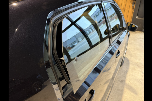 Volkswagen up! 1.0 Move Up. DAB+.Bleutooth. Airco. 5 Drs. NAP.