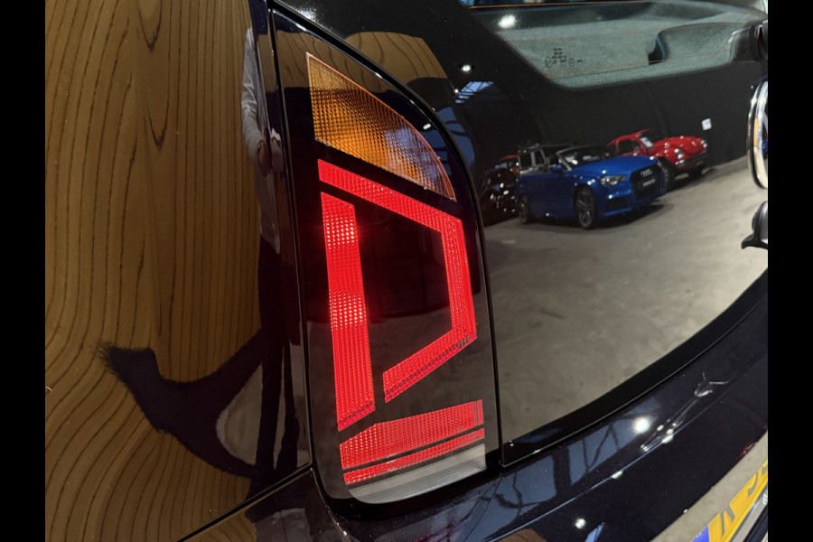 Volkswagen up! 1.0 Move Up. DAB+.Bleutooth. Airco. 5 Drs. NAP.