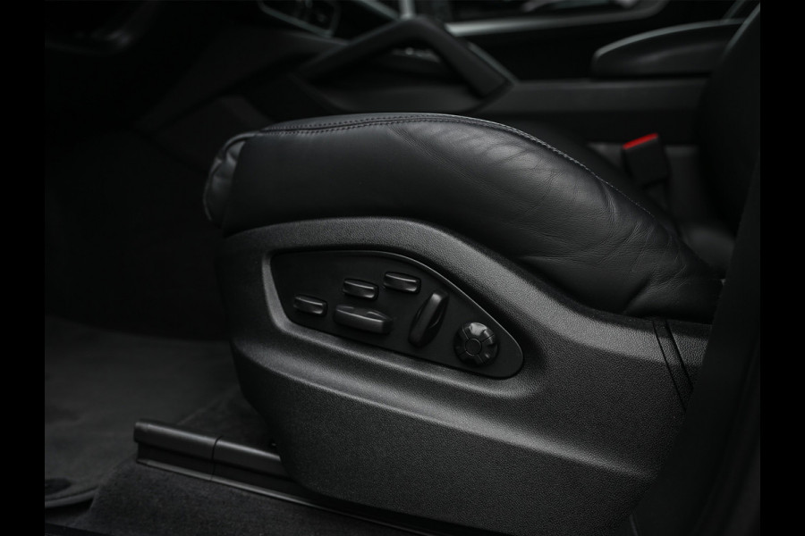 Porsche Cayenne 3.0 E-HYBRID · Luchtvering · Trekhaak · Ambiance interieur · Soft close · Bose Sound · Keyless entree · 360 Camera · Adaptieve s