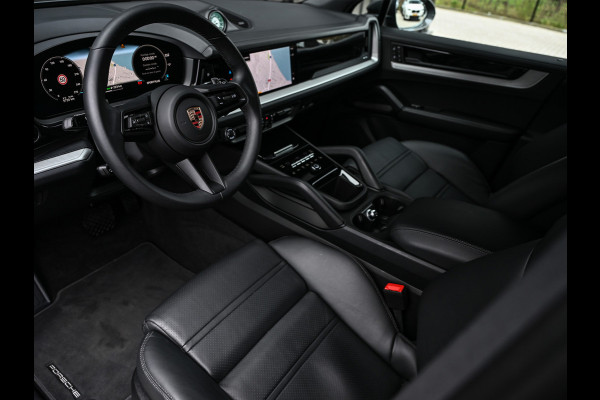Porsche Cayenne 3.0 E-HYBRID · Luchtvering · Trekhaak · Ambiance interieur · Soft close · Bose Sound · Keyless entree · 360 Camera · Adaptieve s