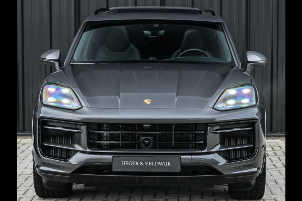 Porsche Cayenne 3.0 E-HYBRID · Luchtvering · Trekhaak · Ambiance interieur · Soft close · Bose Sound · Keyless entree · 360 Camera · Adaptieve s