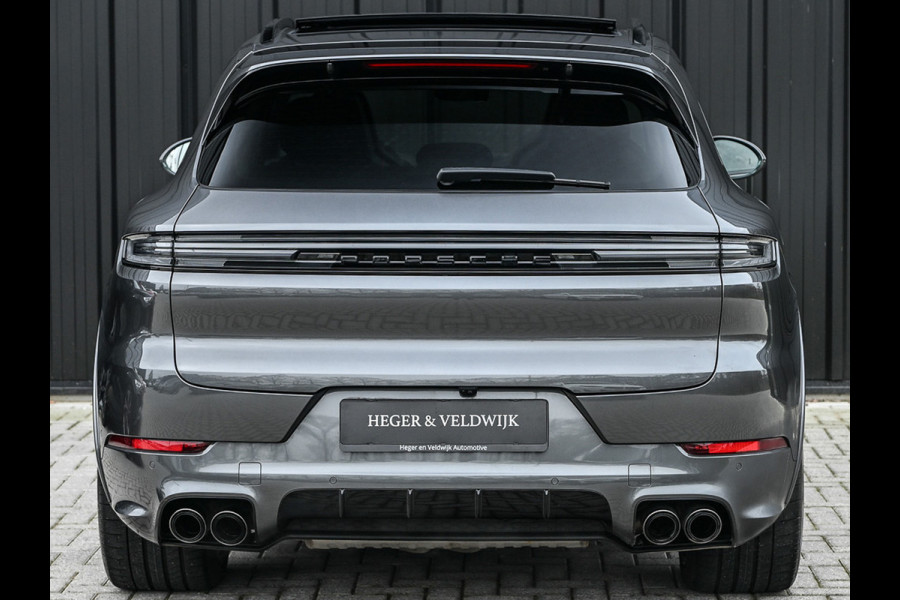 Porsche Cayenne 3.0 E-HYBRID · Luchtvering · Trekhaak · Ambiance interieur · Soft close · Bose Sound · Keyless entree · 360 Camera · Adaptieve s