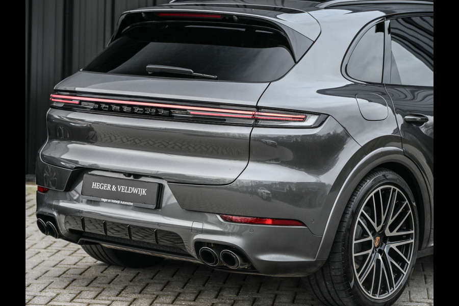 Porsche Cayenne 3.0 E-HYBRID · Luchtvering · Trekhaak · Ambiance interieur · Soft close · Bose Sound · Keyless entree · 360 Camera · Adaptieve s