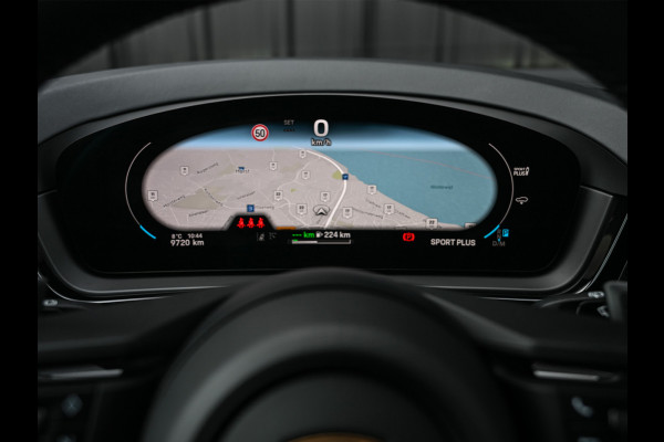 Porsche Cayenne 3.0 E-HYBRID · Luchtvering · Trekhaak · Ambiance interieur · Soft close · Bose Sound · Keyless entree · 360 Camera · Adaptieve s