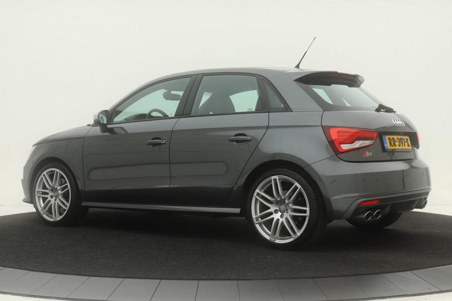 Audi S1 Sportback QUATTRO | 232pk | Navigatie | Climate control | Half leder | LED | Stoelverwarming | Driver Select