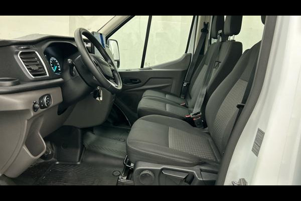 Ford Transit 350 2.0 TDCI L3H1 DC Trend RWD 170pk | 7 Persoons | SYNC 4 | Trekhaak | Draadloos Apple Carplay /Android auto | Stoelverwarming