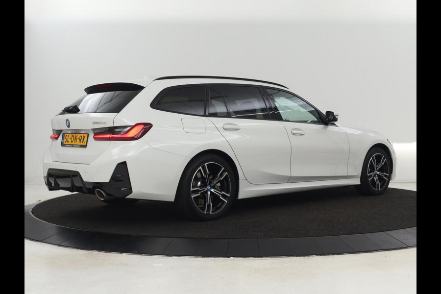 BMW 3-serie 320e M Sport | Panoramadak | Trekhaak | Stoelverwarming | Carplay | Sportstoelen | Leder/Alcantara | Navigatie | Widescreen Display | Sfeerverlichting | Parkeerhulp | PHEV | Plug In