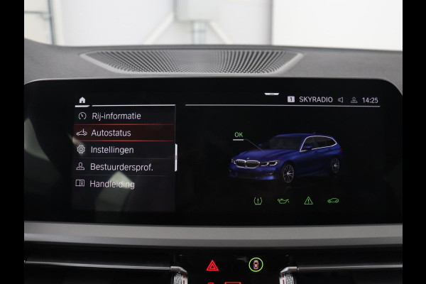 BMW 3 Serie 318i Business Edition | Stoelverwarming | Camera | Carplay | Live Cockpit | Full LED | Navigatie | Dodehoek detectie | Climate control