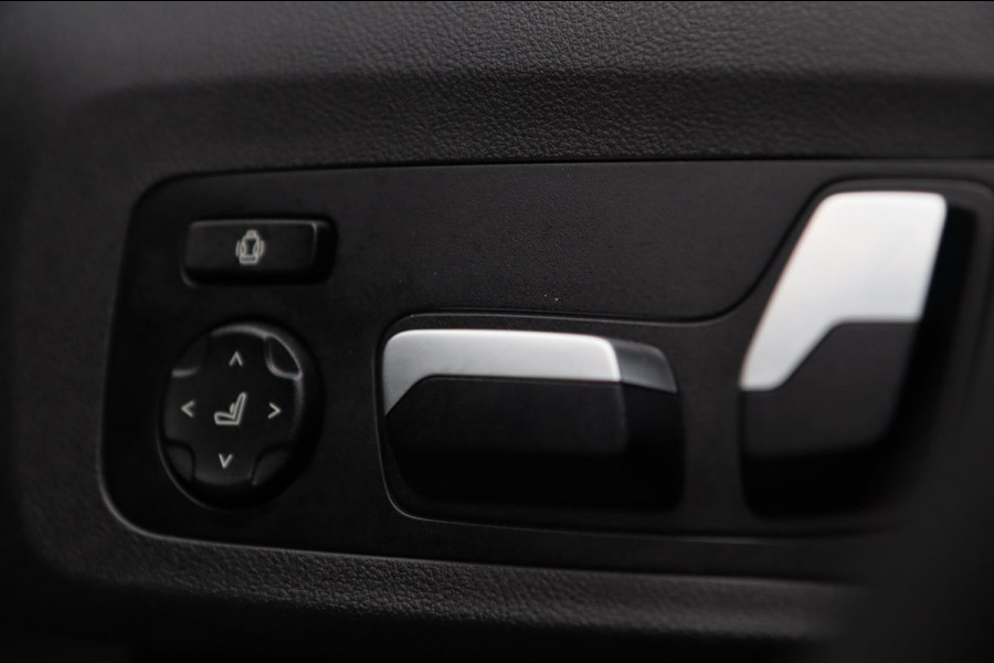 BMW X3 XDrive30i / PANODAK / HUD / MEMORY / KEYLESS / 360 / H&K / DEALER SERVICE!