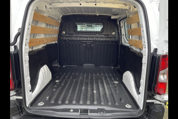 Peugeot Partner 1.2 PureTech Premium benzine grijs kenteken / originele Nederlandse bus / lease vanaf € 201 / zakelijk bpm vrij / vaste prijs rijklaar € 11.950 ex btw / airco / cruise / navigatie