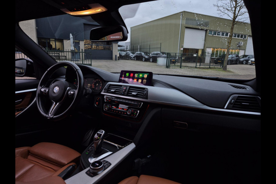 BMW 3 Serie Touring 330i M Sport X-Drive CarPlay Dig. Teller 6wb Line assist Dode Hoek ACC NAP NL Stuurverwarm 100% dealer onderho