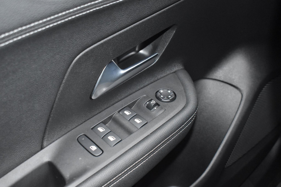 Opel Mokka 1.2 Turbo 130PK Aut. Ultimate | Carplay | camera | Stoel- & Stuurverw. | Incl. garantie