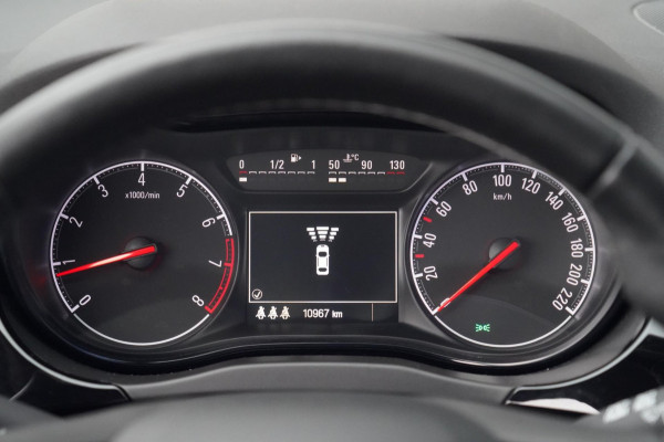 Opel Corsa 1.0 Turbo 120 Jaar Edition / 10dkm NAP / 1e Eigenaar / Stoel- & Stuurverw. / Camera / Navi