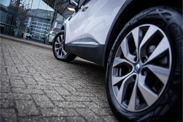 Renault Captur 1.6 E-Tech Plug-in Hybrid 160 Intens ** Panodak ** Camera ** Navigatie Rijbereik tot 56km (WLTP)