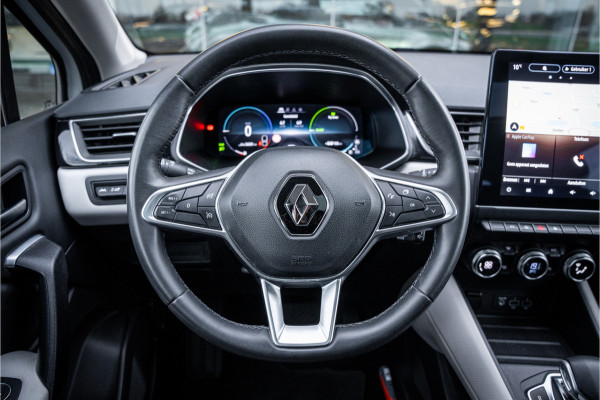 Renault Captur 1.6 E-Tech Plug-in Hybrid 160 Intens ** Panodak ** Camera ** Navigatie Rijbereik tot 56km (WLTP)