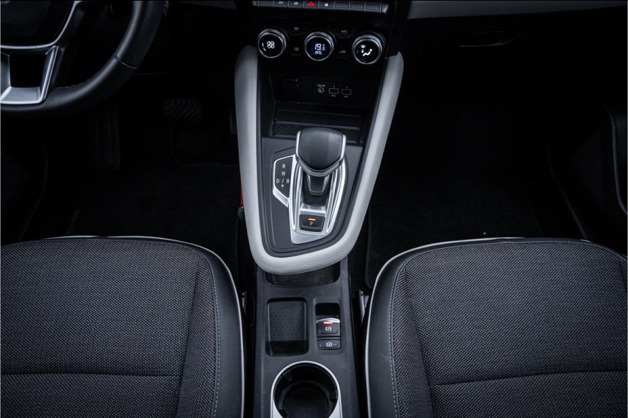 Renault Captur 1.6 E-Tech Plug-in Hybrid 160 Intens ** Panodak ** Camera ** Navigatie Rijbereik tot 56km (WLTP)