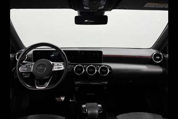 Mercedes-Benz A-Klasse 180 AMG LED/VIRTUAL/HALF LEDER+S.VERWARMING/18" LMV/CAM/LINE/ACC/ECC/12 MDN GARANTIE!