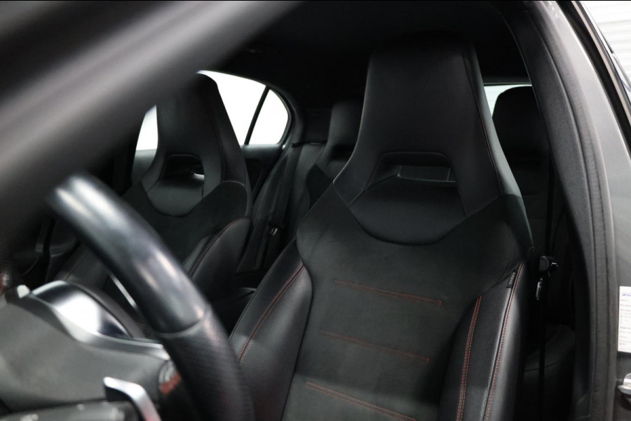 Mercedes-Benz A-Klasse 180 AMG LED/VIRTUAL/HALF LEDER+S.VERWARMING/18" LMV/CAM/LINE/ACC/ECC/12 MDN GARANTIE!