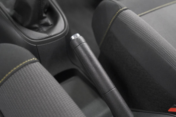 Citroën C3 PureTech 82 Feel Edition | Parkeersensoren | Apple Carplay | Climate Control | Navigatie