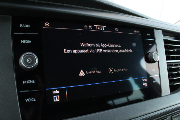 Volkswagen Transporter 2.0 TDI L2H1 32 DC > 6-persoons/Dubbel cabine/Automaat/Trekhaak