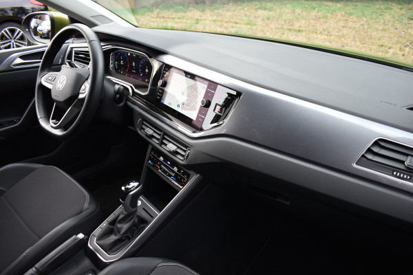 Volkswagen Taigo TSI 110PK DSG STYLE SPORT CAMERA/NAVI/LEDER