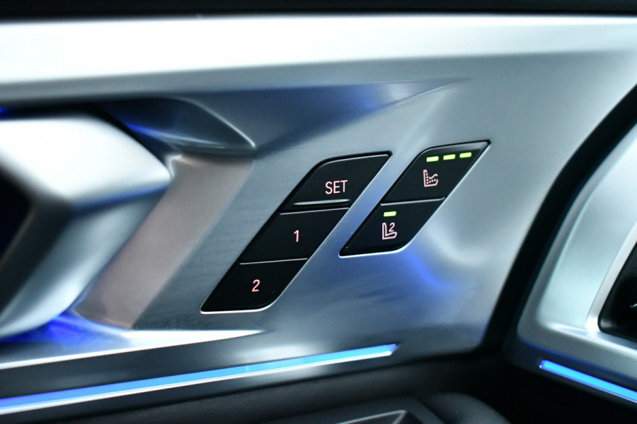 BMW XM V8 650pk 30kWh Trekh 23inch DA-Prof 360 | H/K