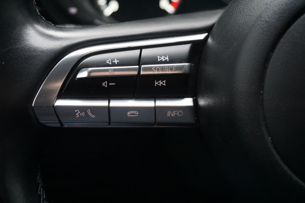 Mazda 3 2.0 e-SkyActiv-X M Hybrid 186PK/Head-Up/LED/ Dealeronderhouden.