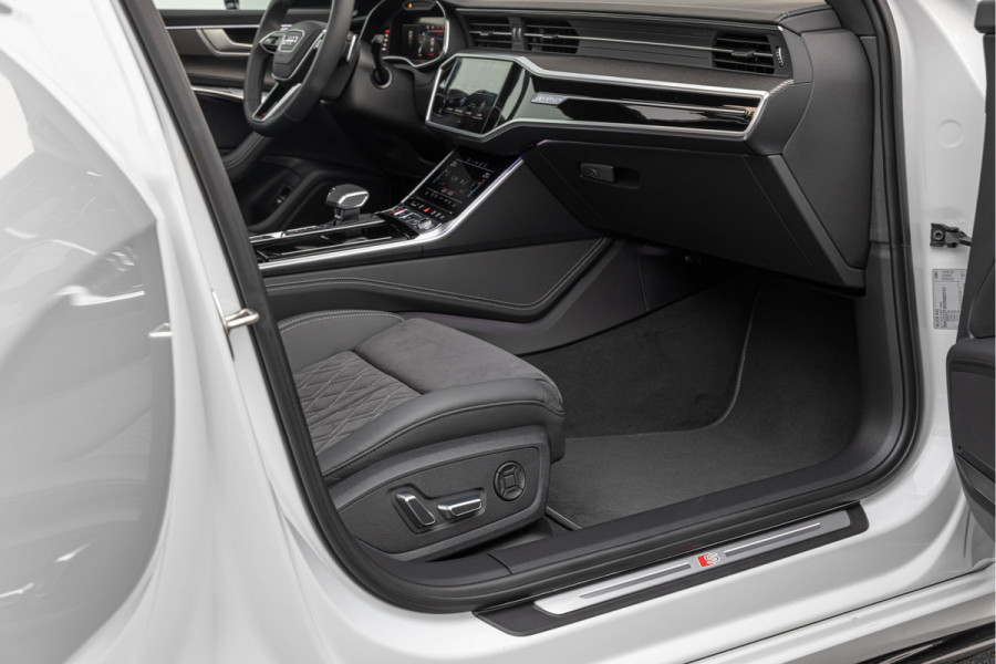 Audi S6 Avant TDI 344pk Quattro Luchtv. S-stoelen 4-wielsturing ACC B&O