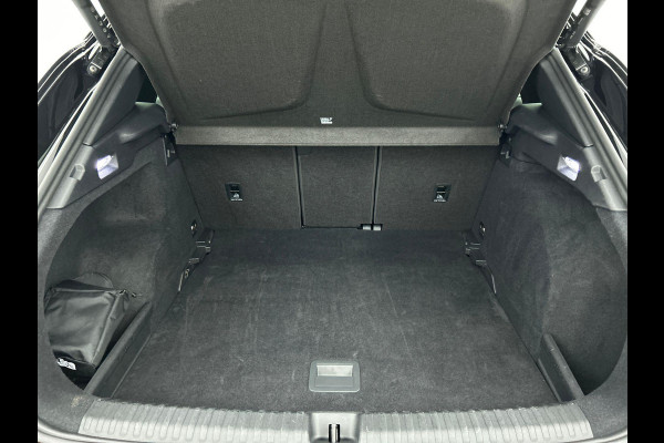 CUPRA Terramar 1.5 TSI Essential Black-Line FULL-LED | CARPLAY | AD-CRUISE | SFEERVERLICHTING