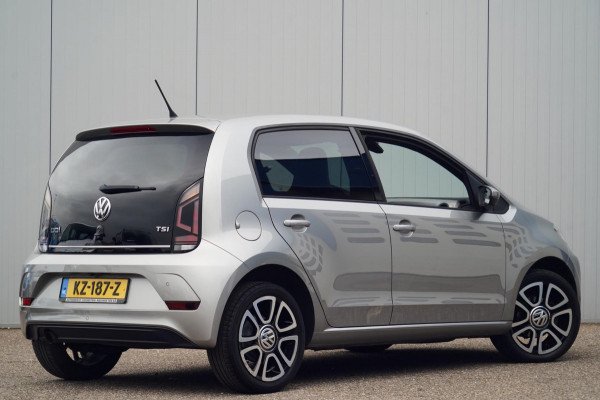 Volkswagen up! 1.0 TSI BMT high up! / NL-Auto / 90 PK / Camera / Beats Audio / Cruise / Airco / 15" LMV