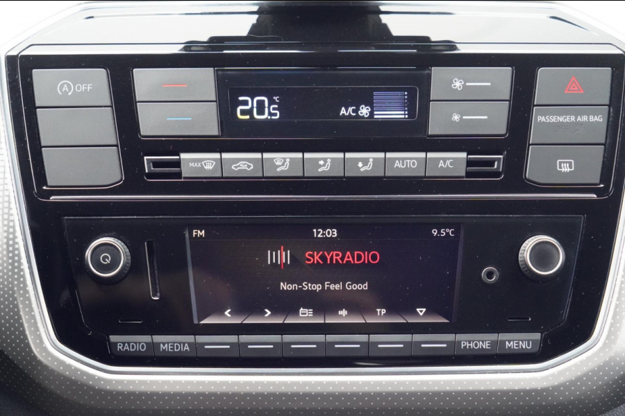 Volkswagen up! 1.0 TSI BMT high up! / NL-Auto / 90 PK / Camera / Beats Audio / Cruise / Airco / 15" LMV