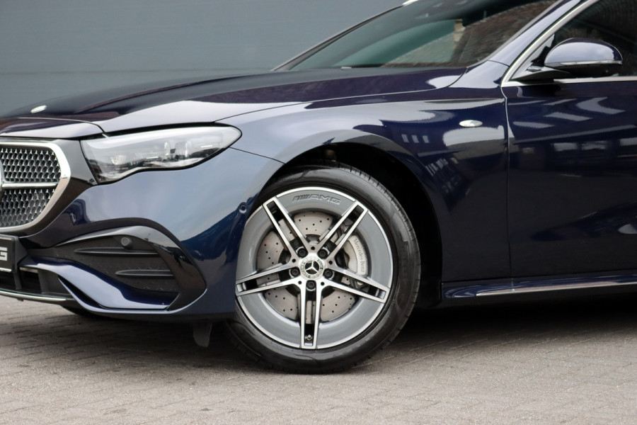 Mercedes-Benz E-Klasse Estate 300 e Premium+ AMG Line | Airmatic | Hyperscreen | Distronic+ | Memory | Massage | Burmester | Stoelventilatie | 3D-Display | HUD | Verwarmd Stuurwiel | Trekhaak | Digital Light |