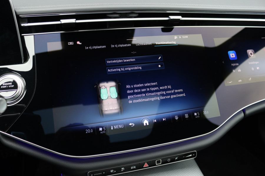 Mercedes-Benz E-Klasse Estate 300 e Premium+ AMG Line | Airmatic | Hyperscreen | Distronic+ | Memory | Massage | Burmester | Stoelventilatie | 3D-Display | HUD | Verwarmd Stuurwiel | Trekhaak | Digital Light |