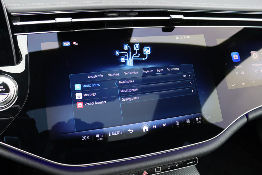 Mercedes-Benz E-Klasse Estate 300 e Premium+ AMG Line | Airmatic | Hyperscreen | Distronic+ | Memory | Massage | Burmester | Stoelventilatie | 3D-Display | HUD | Verwarmd Stuurwiel | Trekhaak | Digital Light |