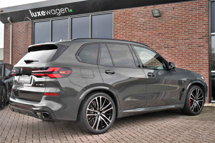 BMW X5 xDrive50e M-Sport Pano ACC Comf-stoel Trekh H/K 4WS Soft-Cl 360 Stoelventilatie