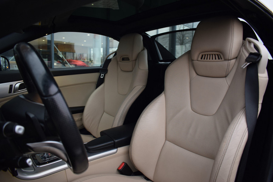 Mercedes-Benz SLC 200 RedArt Edition | Leer | Sportstoelen | Nek- en Stoelverw. | Climate