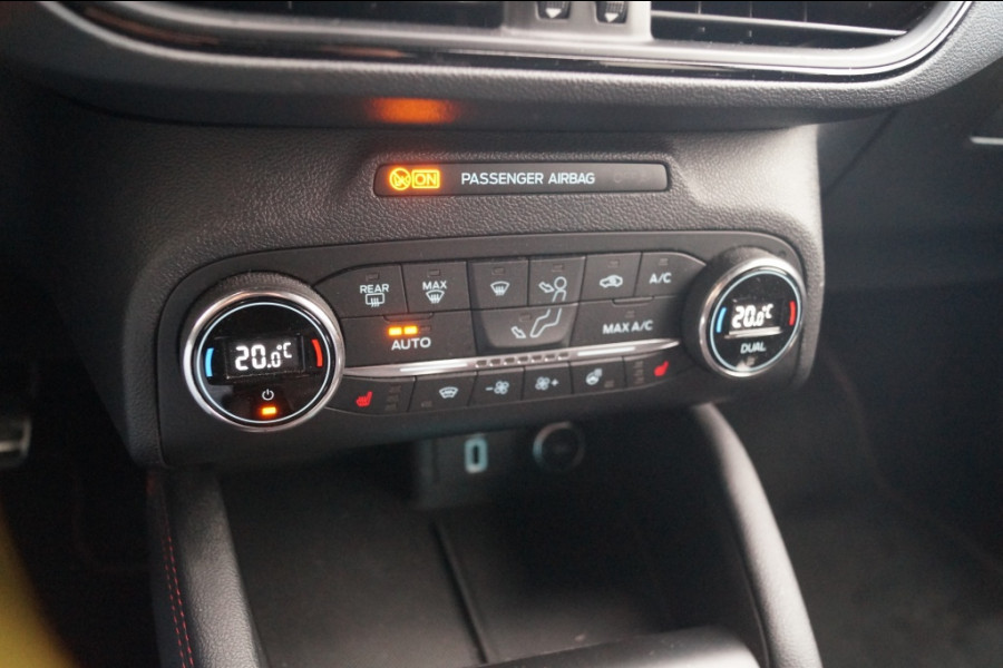 Ford Focus 1.5 EcoBoost 181pk ST Line Business -NAVI-ECC-PDC-