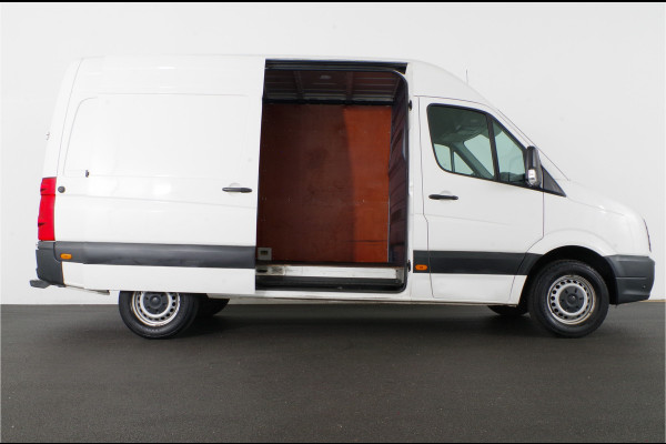 Volkswagen Crafter 35 2.0 TDI L2H2 > 140pk/Euro6/camera/cruise/270° deuren/Opstap bumper achter...