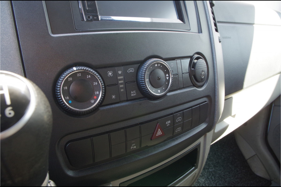 Volkswagen Crafter 35 2.0 TDI L2H2 > 140pk/Euro6/camera/cruise/270° deuren/Opstap bumper achter...