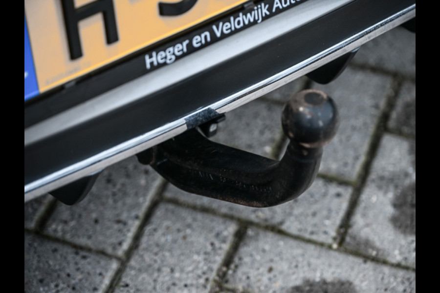 Mercedes-Benz C-Klasse Cabrio 200 Advantage Pack · AMG Line · Sportstoelen · Stoelverwarming · Nekverwarming · Camera · Trekhaak