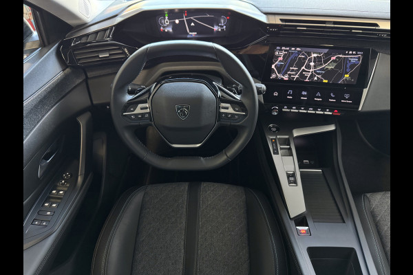 Peugeot 408 ALLURE 130 PK COMFORT XL.NAVI 180. CAMERA LED HALF LEER