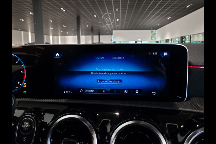 Mercedes-Benz A-Klasse 180 d AMG Night|Panorama|Widescreen|LED|MBUX Aut7