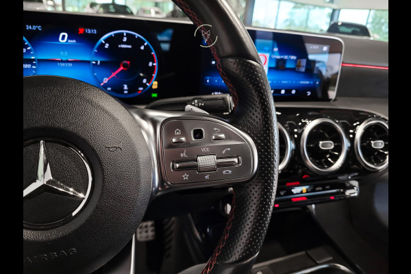 Mercedes-Benz A-Klasse 180 d AMG Night|Panorama|Widescreen|LED|MBUX Aut7