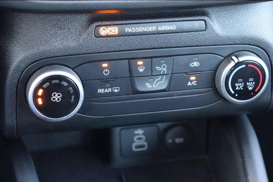 Ford FOCUS Wagon 1.0 EcoBoost Hybrid Connected org.NL trekhaak