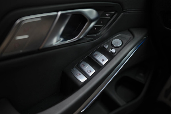 BMW 3 Serie M3 Competition |Pano|Facelift|H&K|360Cam|Memory|HUD|Ambient|